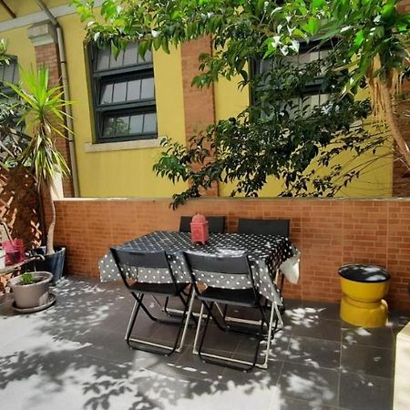 Sunny Terrace Apt, Close To Downtown! 2 Bedroom Flat Лісабон Екстер'єр фото