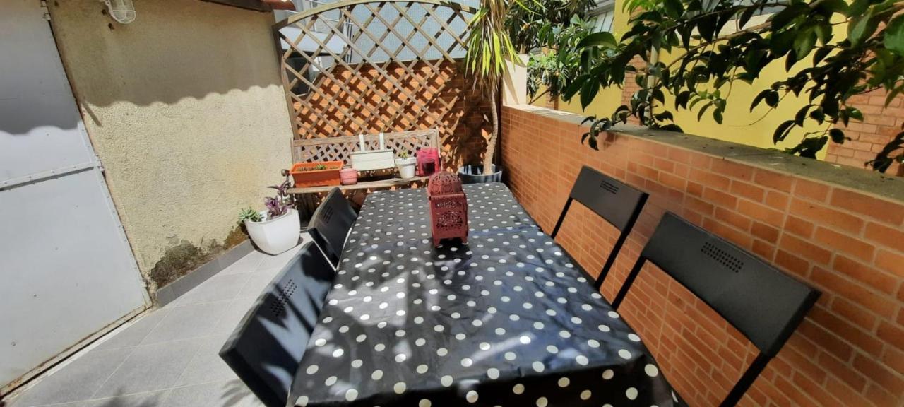 Sunny Terrace Apt, Close To Downtown! 2 Bedroom Flat Лісабон Екстер'єр фото