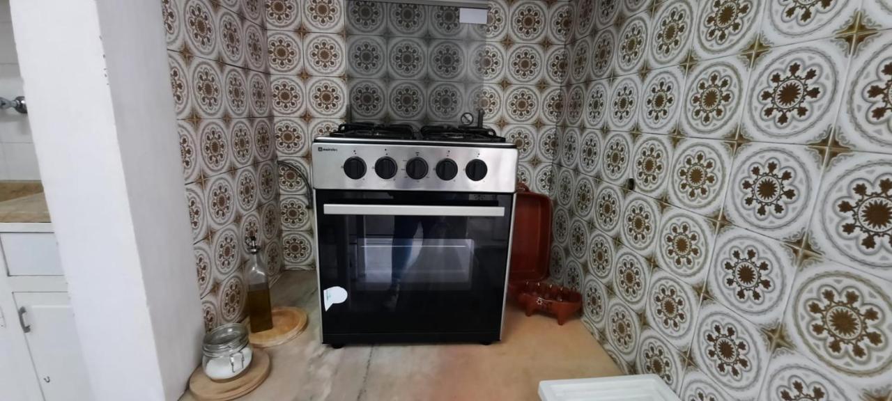 Sunny Terrace Apt, Close To Downtown! 2 Bedroom Flat Лісабон Екстер'єр фото