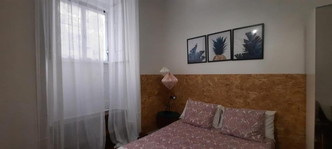Sunny Terrace Apt, Close To Downtown! 2 Bedroom Flat Лісабон Екстер'єр фото