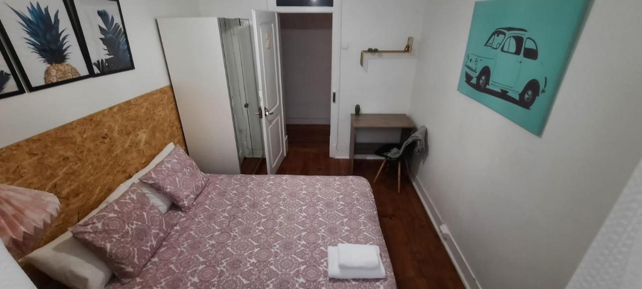 Sunny Terrace Apt, Close To Downtown! 2 Bedroom Flat Лісабон Екстер'єр фото