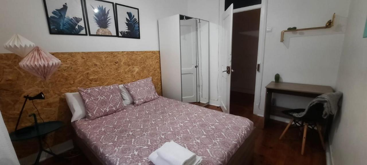 Sunny Terrace Apt, Close To Downtown! 2 Bedroom Flat Лісабон Екстер'єр фото